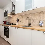 New ! Muralha - Daire Tavira